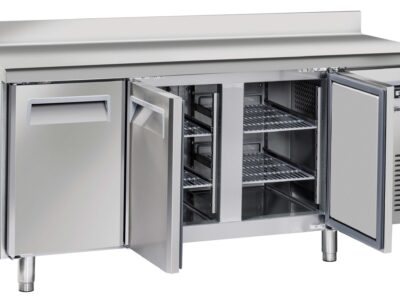 Table réfrigérée avec dosseret 3 portes